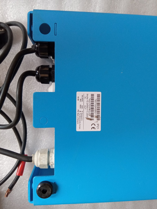 Victron Energy Skylla‑TG Charger 24/50, 24/80, 24/100, 48/25, 48/50 4 Victron Energy Skylla‑TG Charger 24/50, 24/80, 24/100, 48/25, 48/50 - Image 3